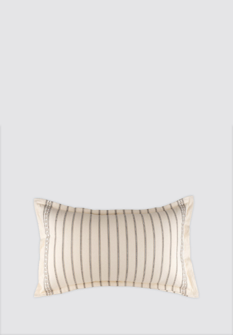 Cadena Crudo Cushion Cover