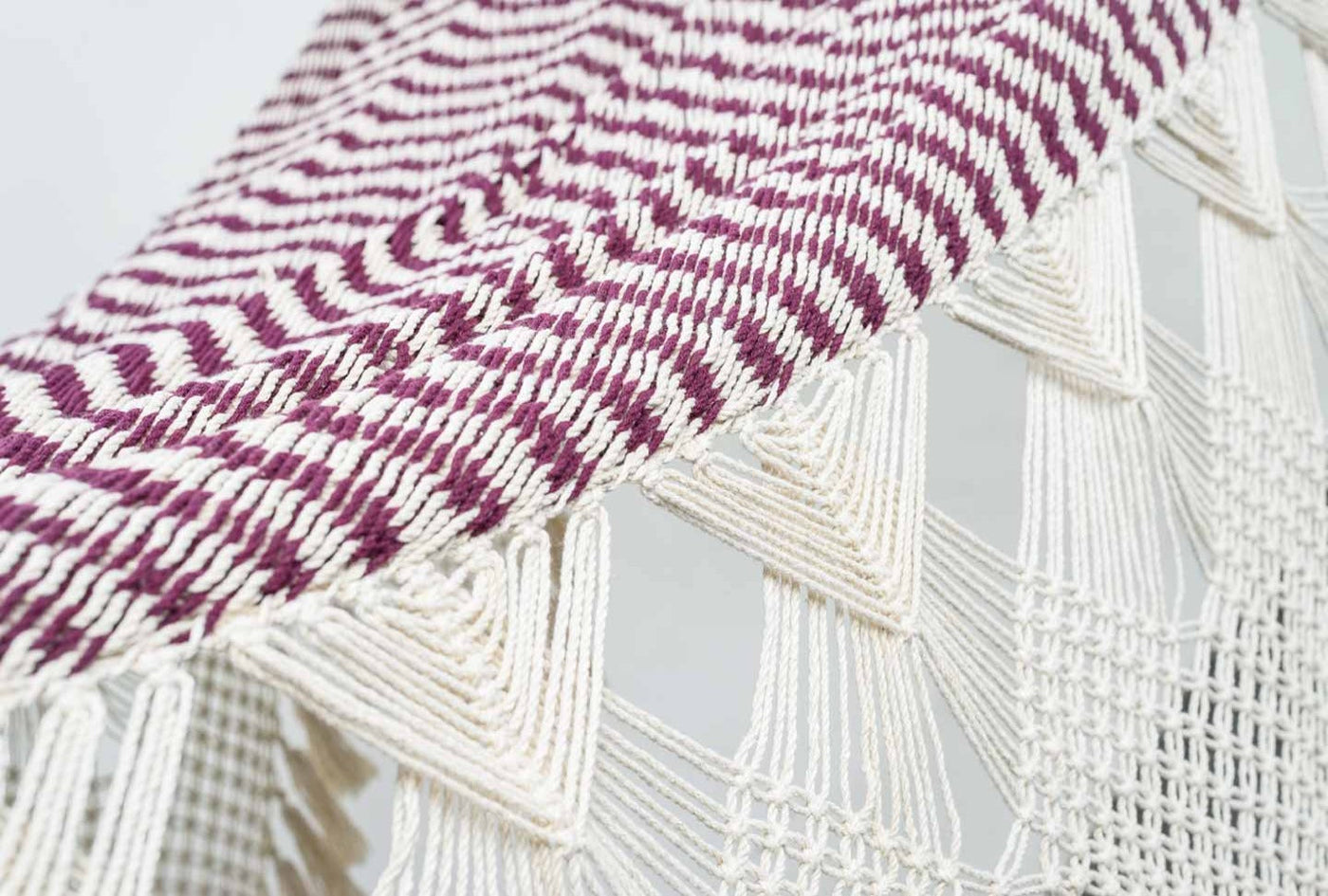 Boho Mixed Weave Pomegranate Cotton Hammock with Fringe (Wooden Bar)