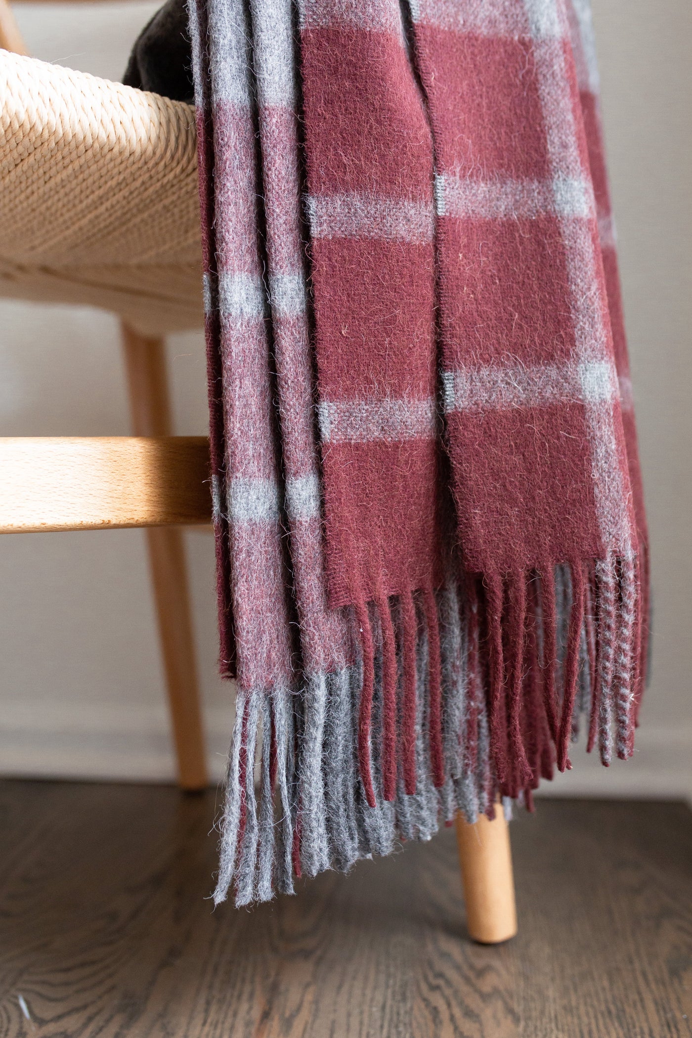 Estancia Alpaca Blend Throw | Grey/Wine