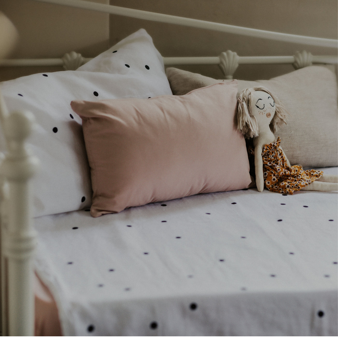 100% Linen Duvet and Pillow Slip in Dots