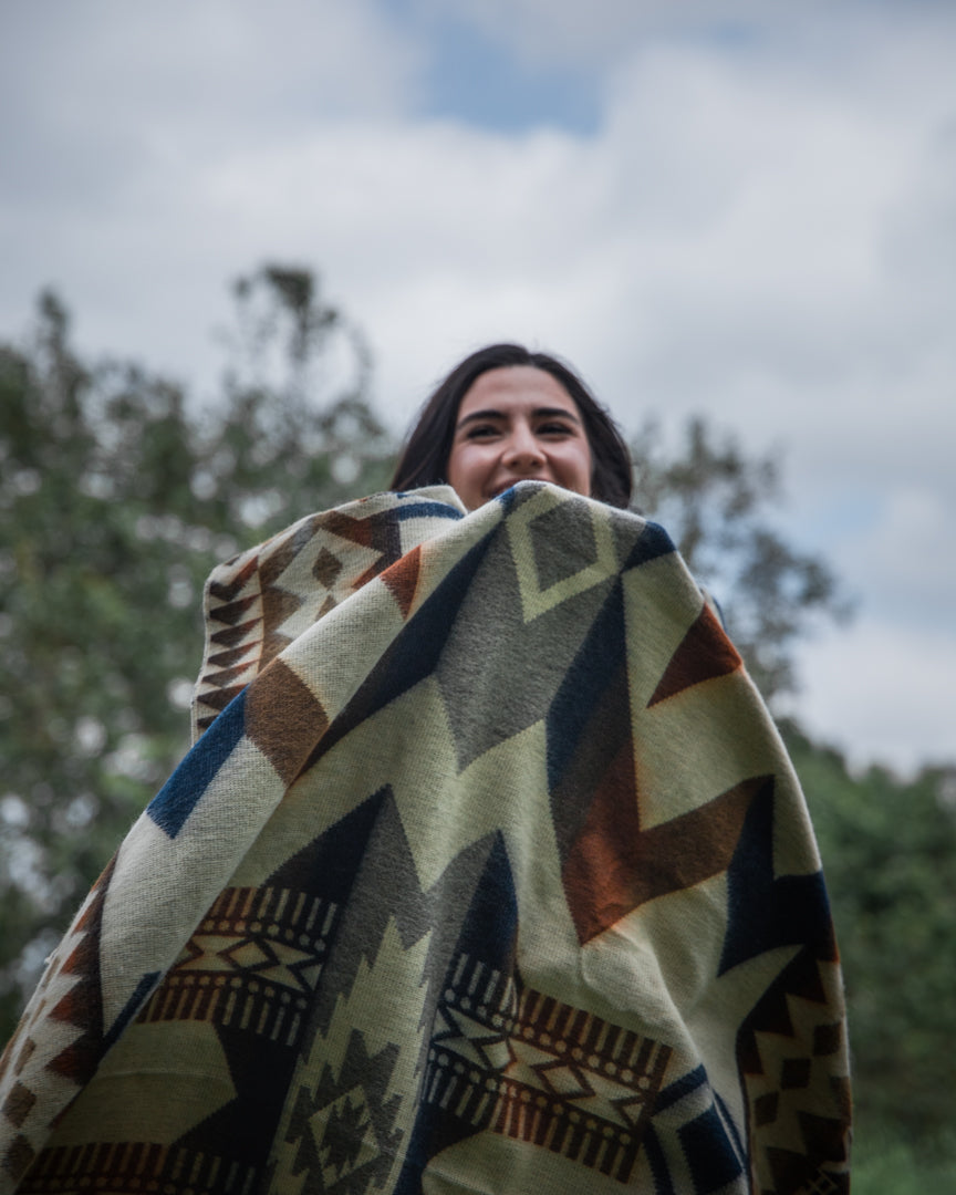 Awa Blanket | Earth