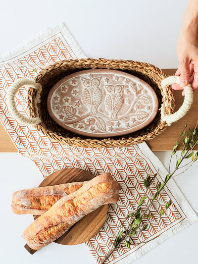 Bread Warmer & Basket | Owl Oval