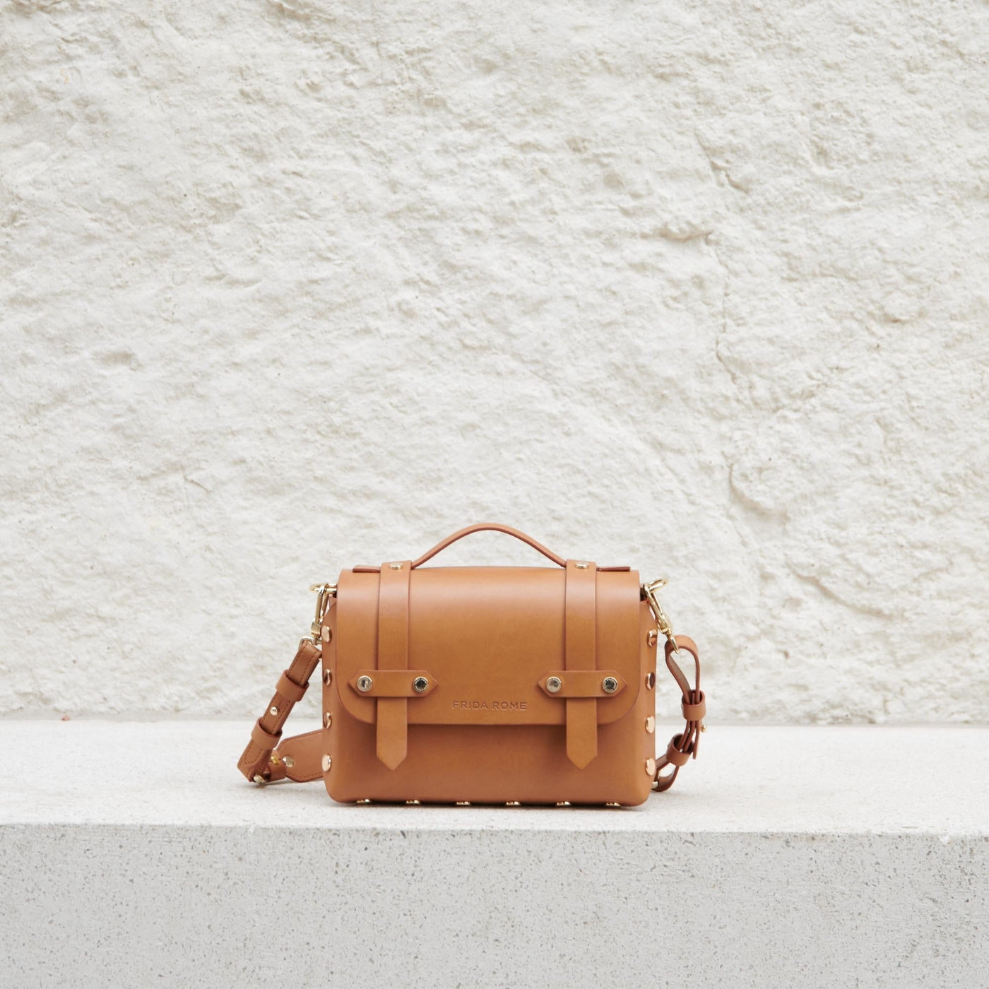 The WEEK/END Crossbody Handbag | Tan