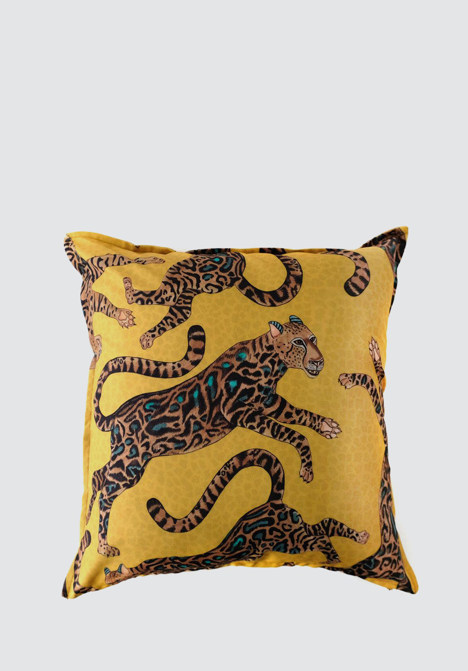 Cheetah King | Gold Outdoor Cushion Cover